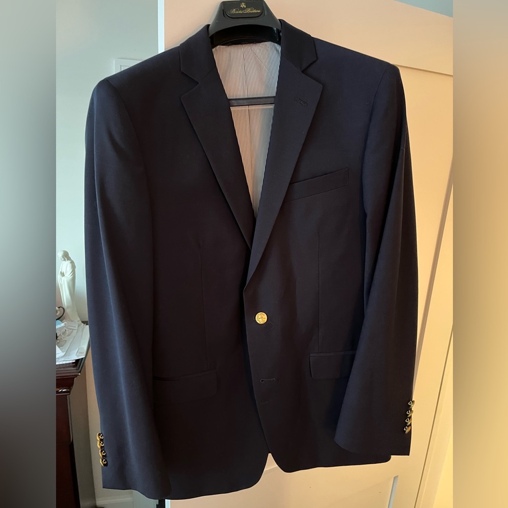 Brooks Brothers Regent Two Button Navy Blazer | Size 38R